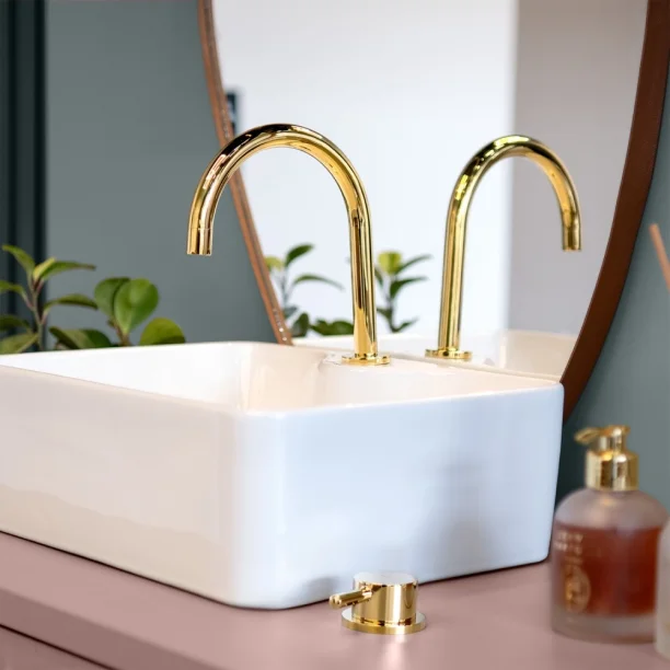 Grifería baja monocomando para baño (Milos dorado) - Imagen 14